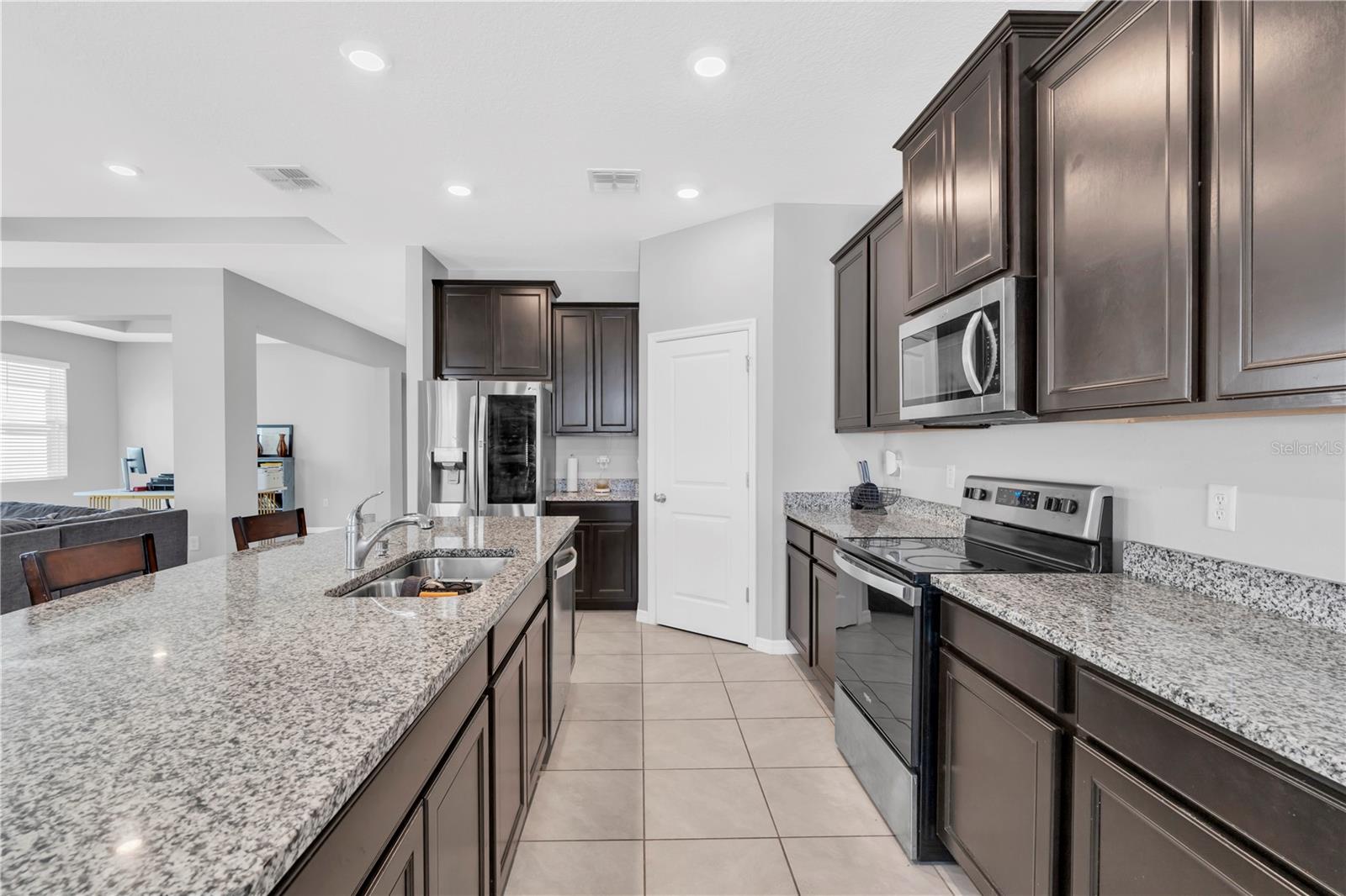 Image 16 of 37 For 528 Ocean Spray Drive