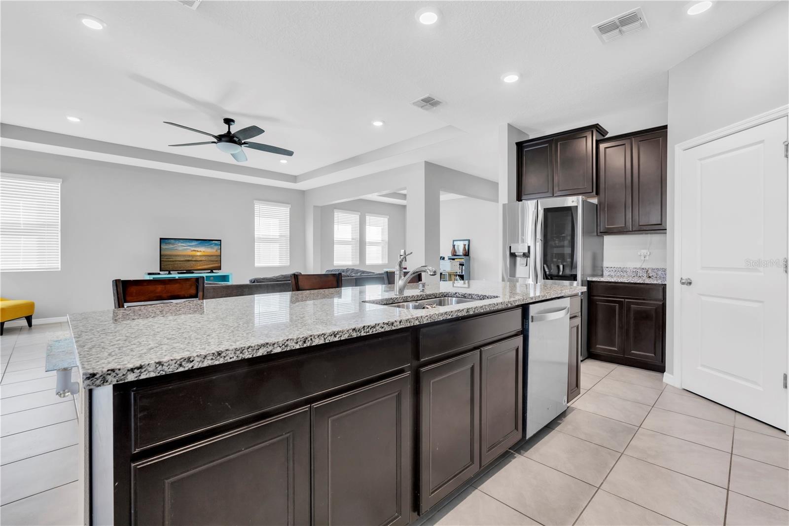 Image 17 of 37 For 528 Ocean Spray Drive