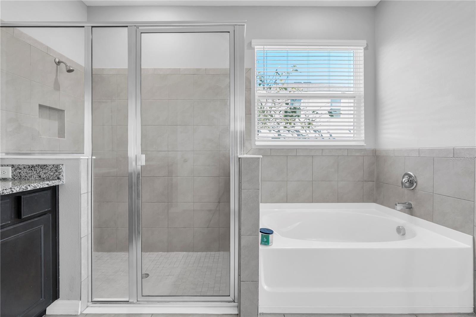 Image 26 of 37 For 528 Ocean Spray Drive