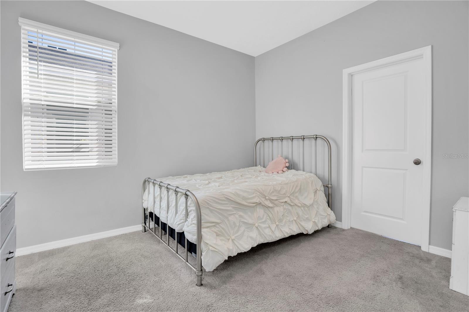 Image 7 of 37 For 528 Ocean Spray Drive