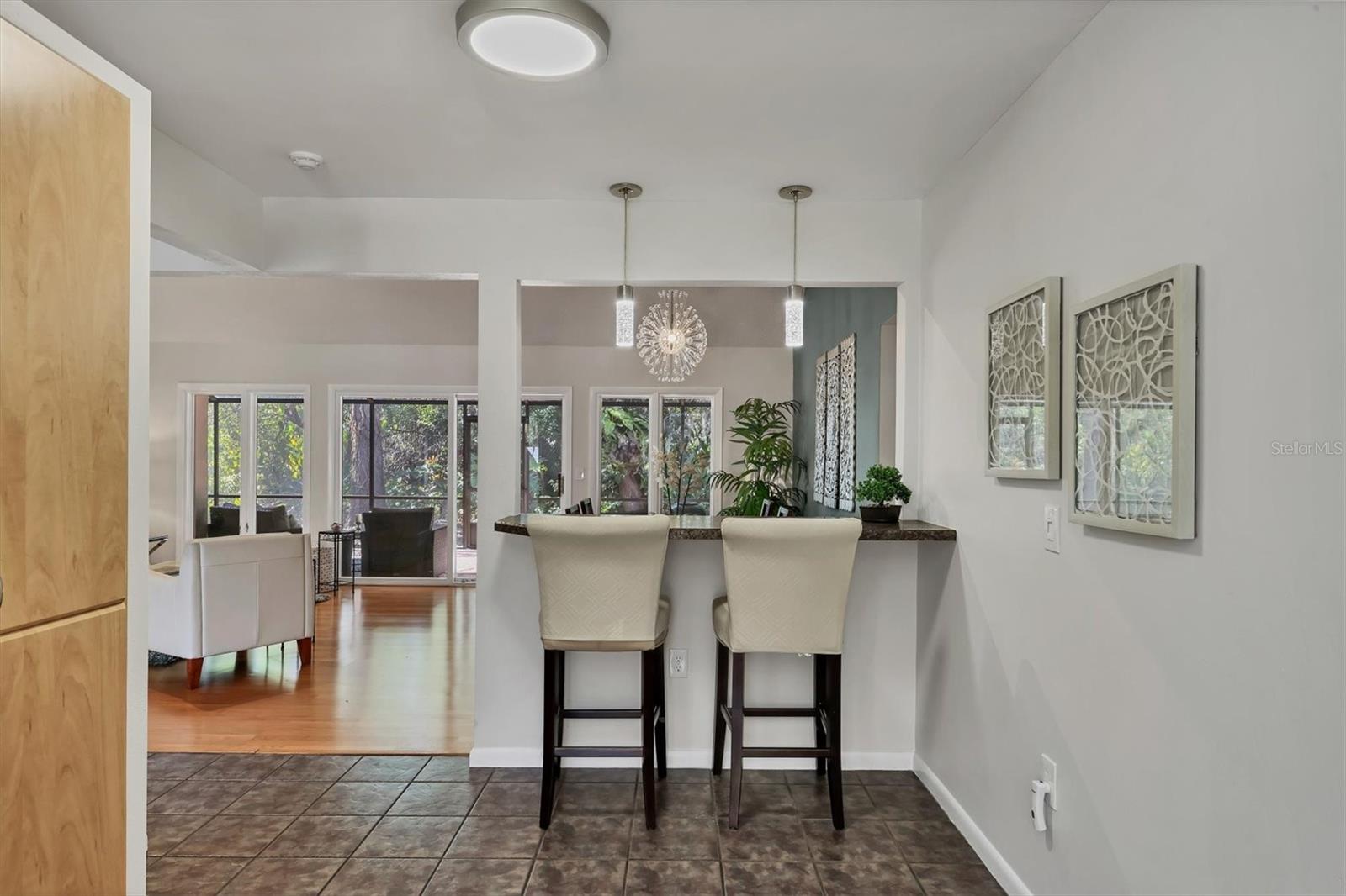 Image 16 of 33 For 4540 Ascot Circle N