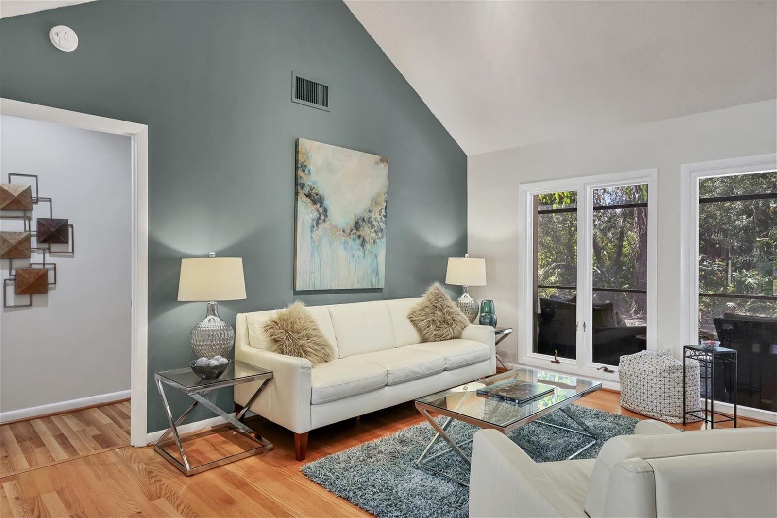 Image 6 of 33 For 4540 Ascot Circle N