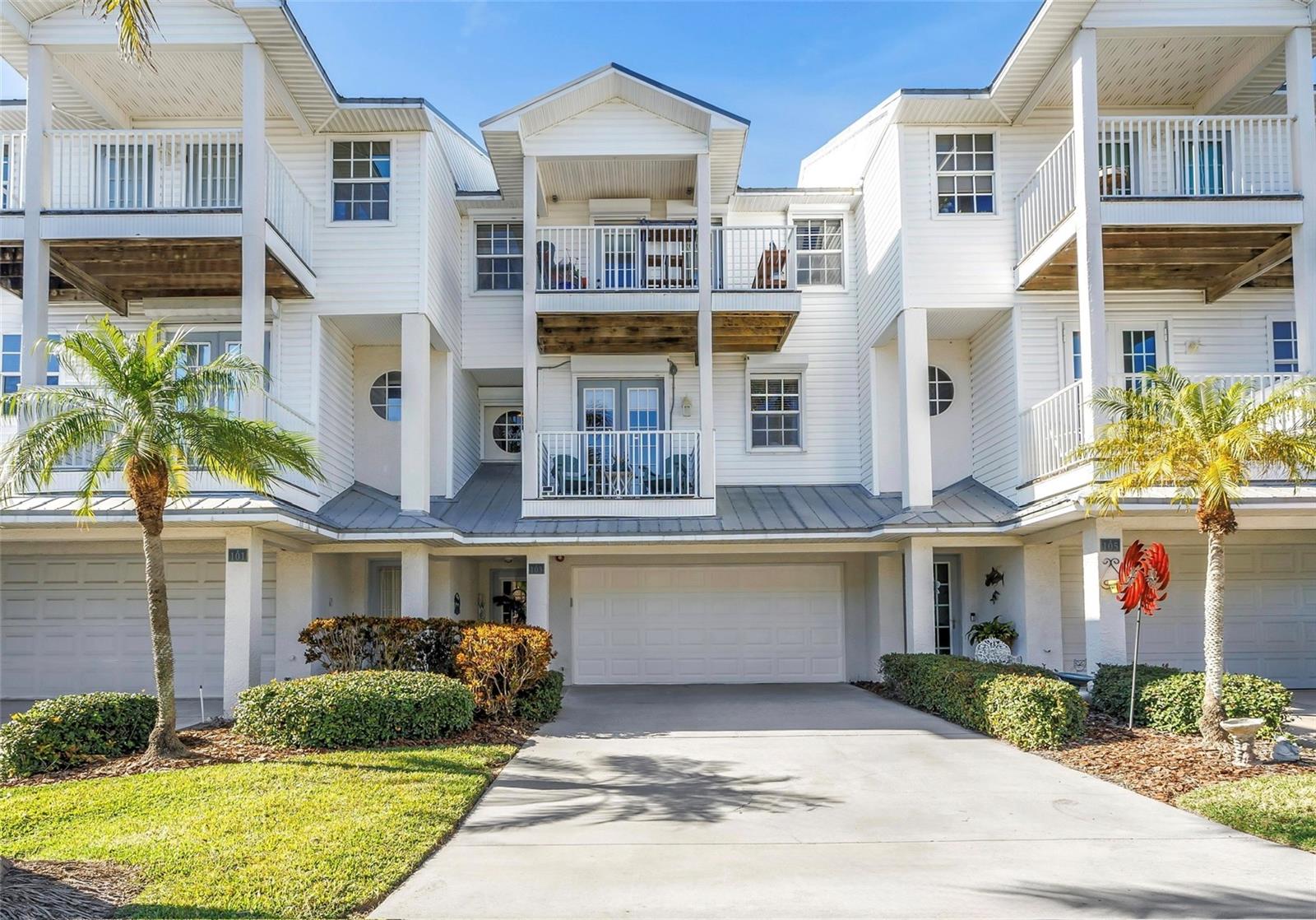 Details for 103 Bath Club Concourse, NORTH REDINGTON BEACH, FL 33708