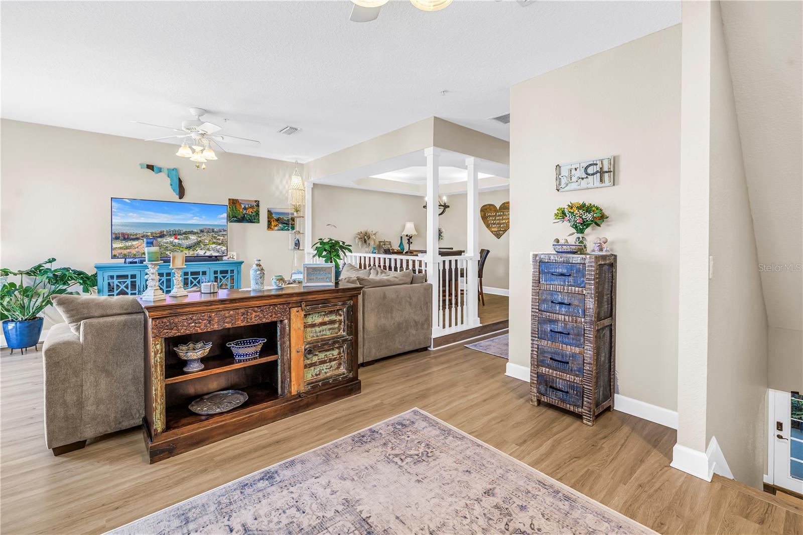 Listing photo id 16 for 103 Bath Club Concourse