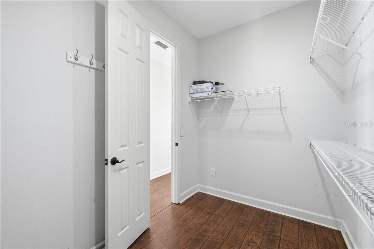 Image 22 of 39 For 113 Packwood Avenue A