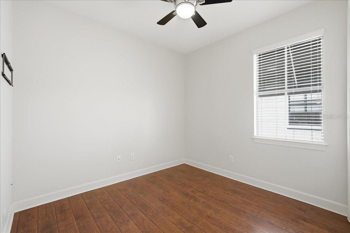 Image 24 of 39 For 113 Packwood Avenue A