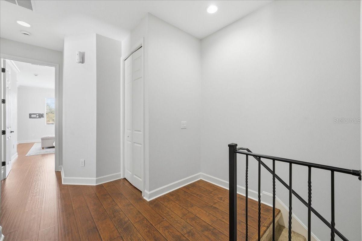 Image 28 of 39 For 113 Packwood Avenue A