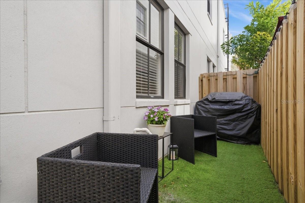 Image 30 of 39 For 113 Packwood Avenue A