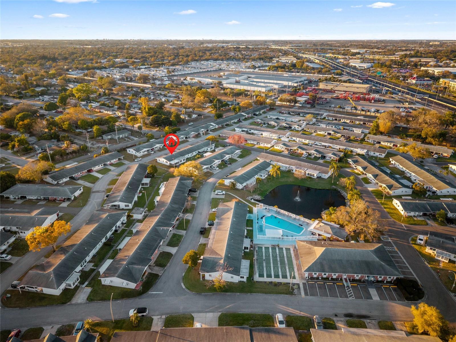 Image 31 of 36 For 10009 Tulip Street N