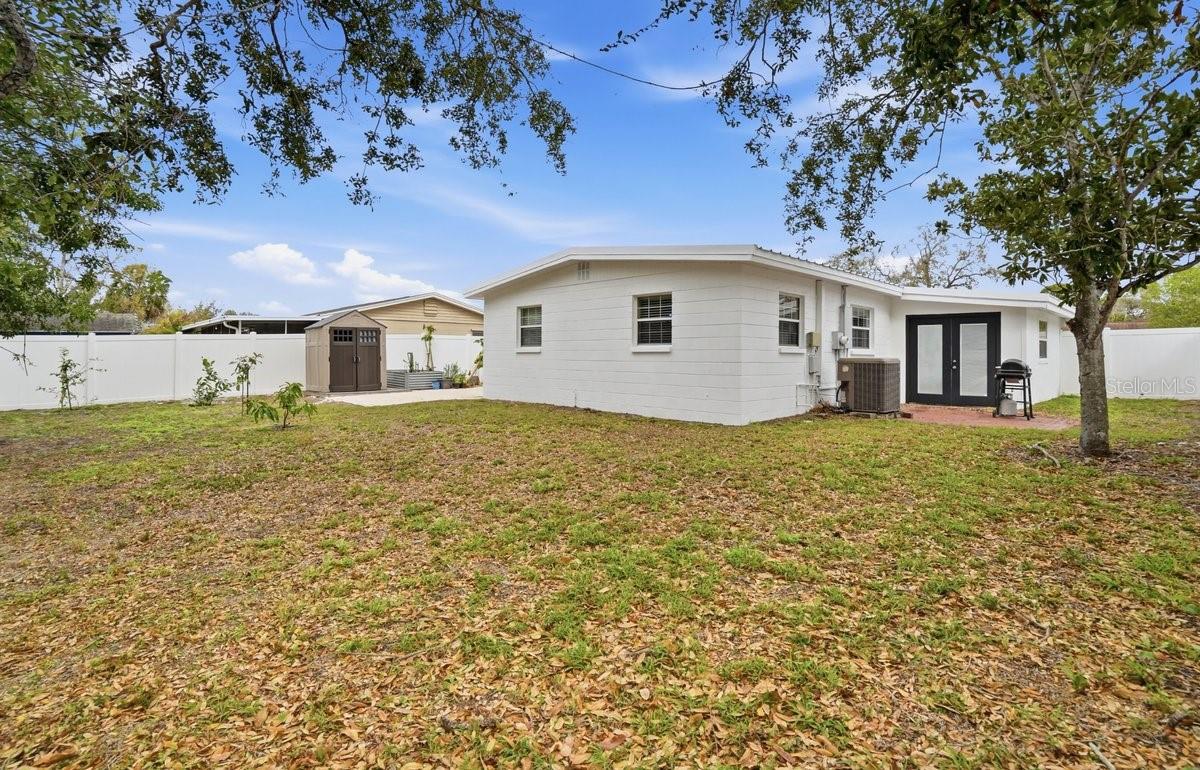 Image 23 of 31 For 4424 Varn Avenue