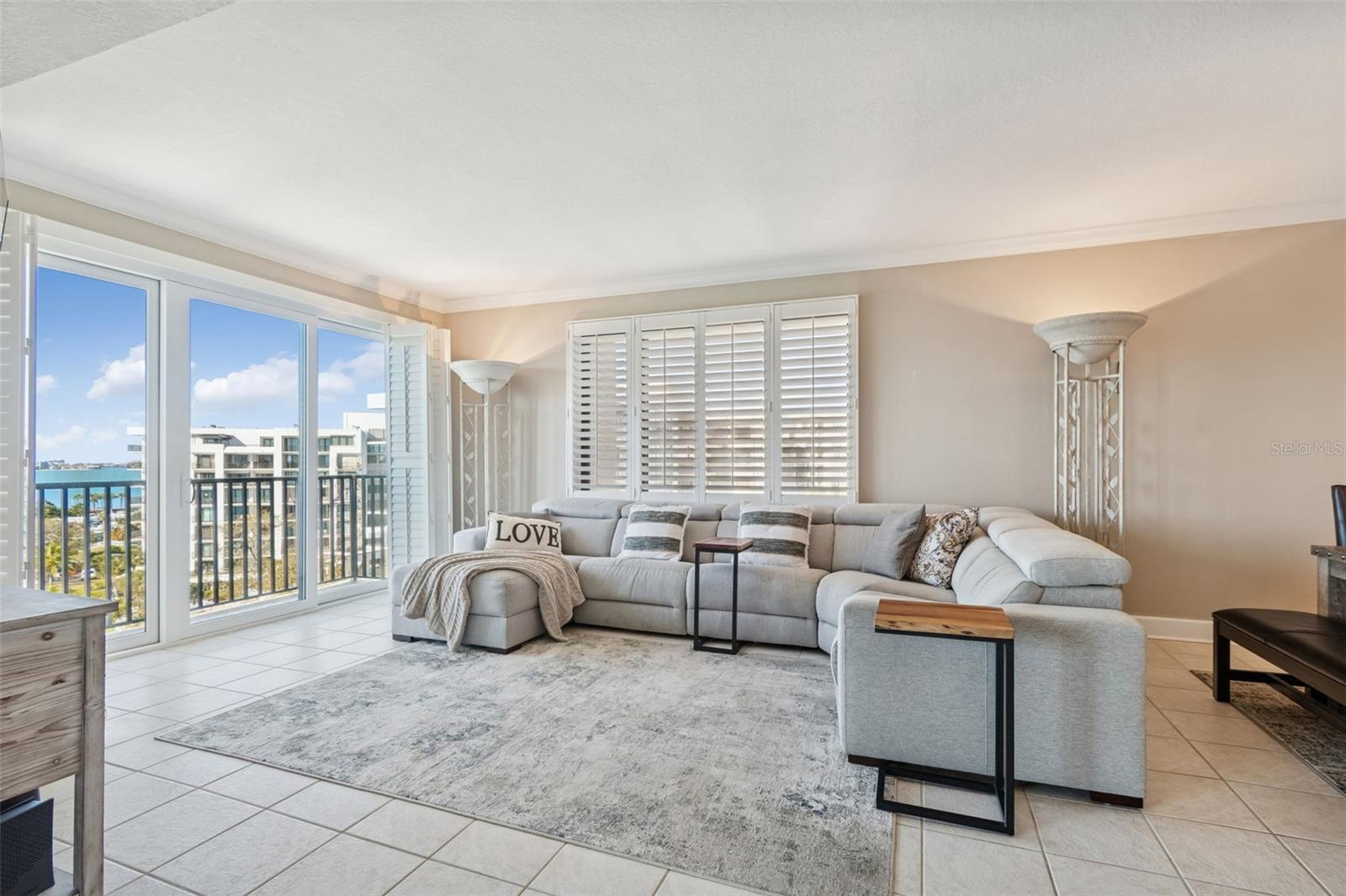 Image 16 of 43 For 4 Belleview Boulevard 701