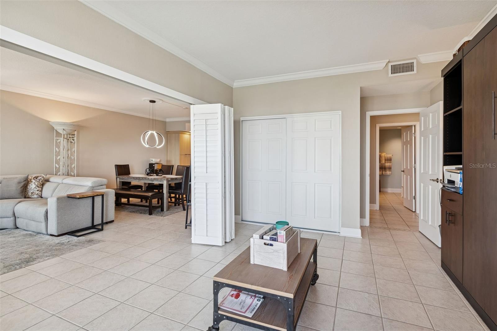 Image 19 of 43 For 4 Belleview Boulevard 701