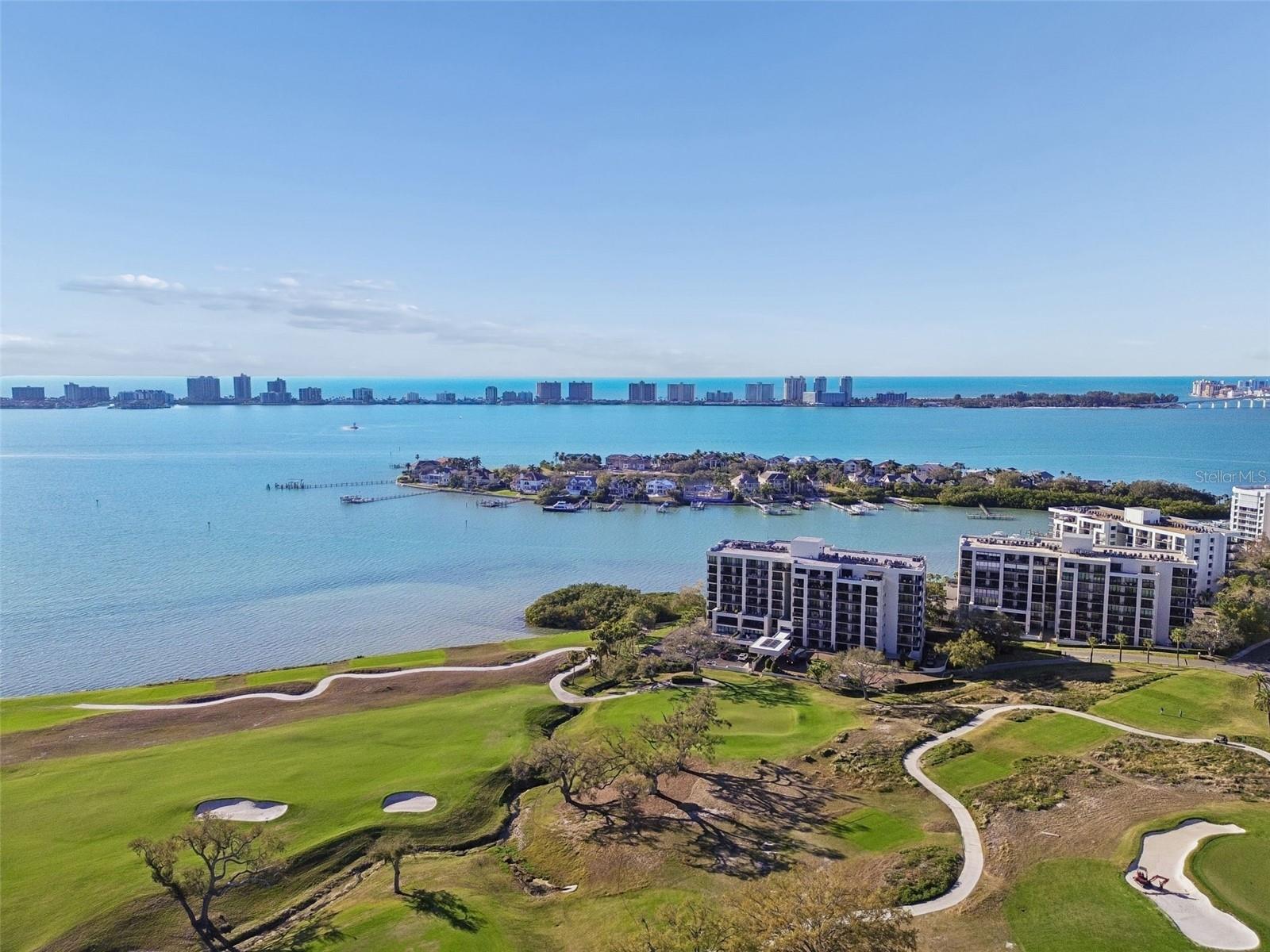 Image 23 of 43 For 4 Belleview Boulevard 701