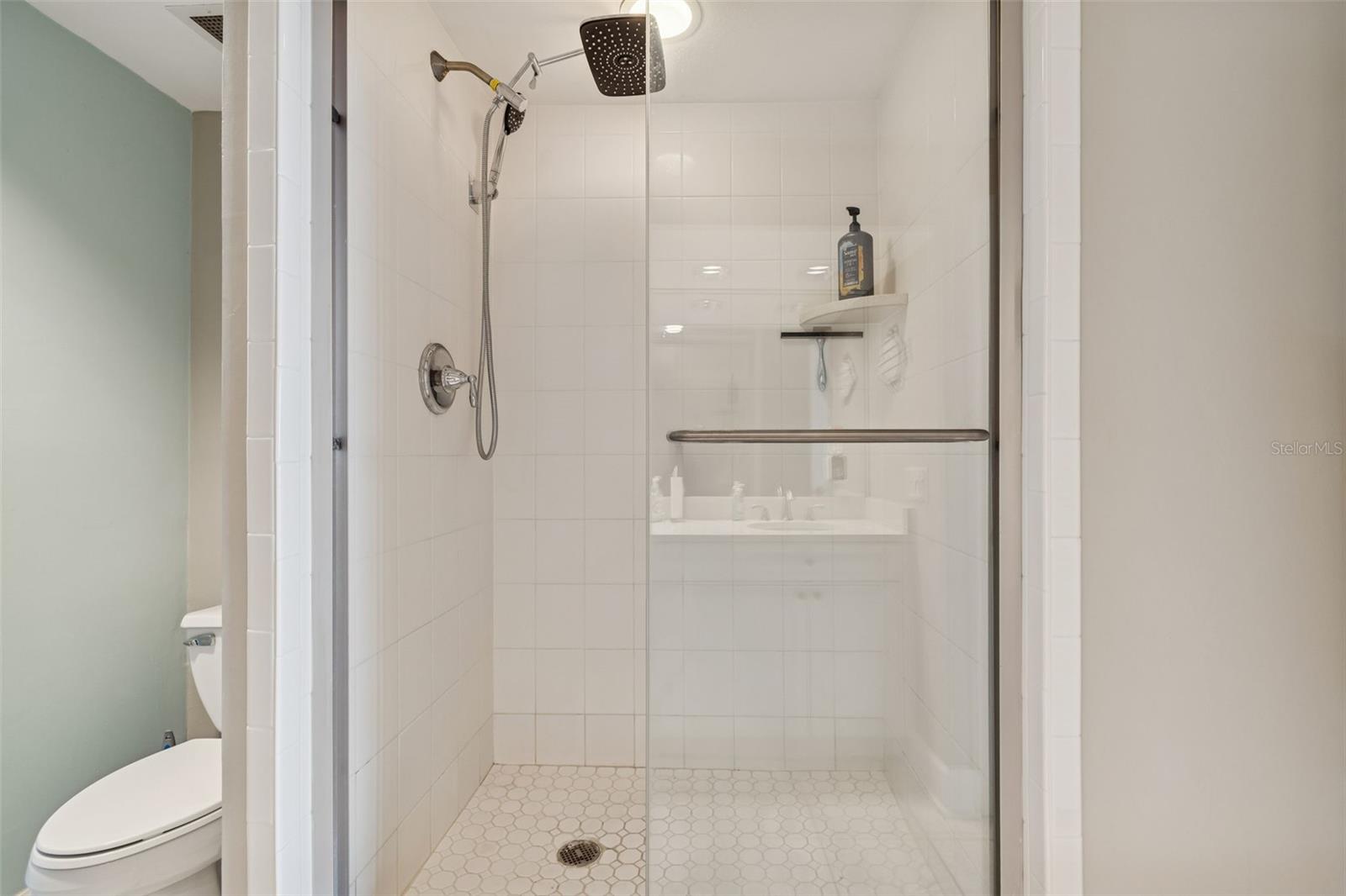 Image 30 of 43 For 4 Belleview Boulevard 701