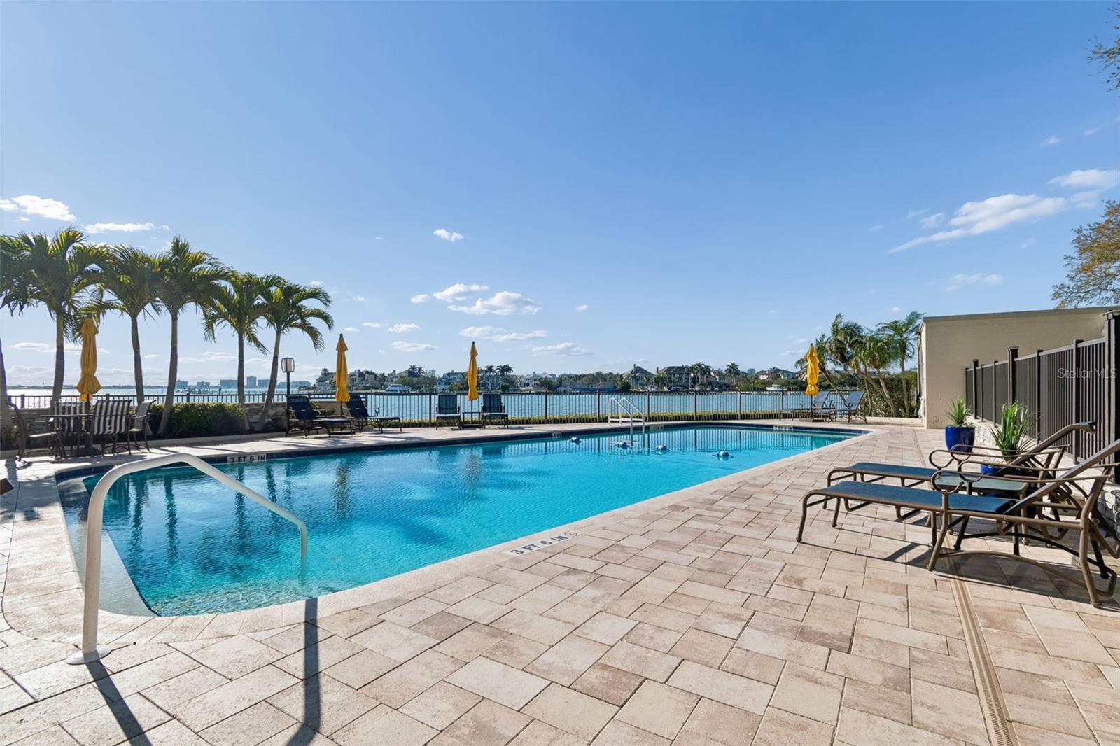 Image 34 of 43 For 4 Belleview Boulevard 701