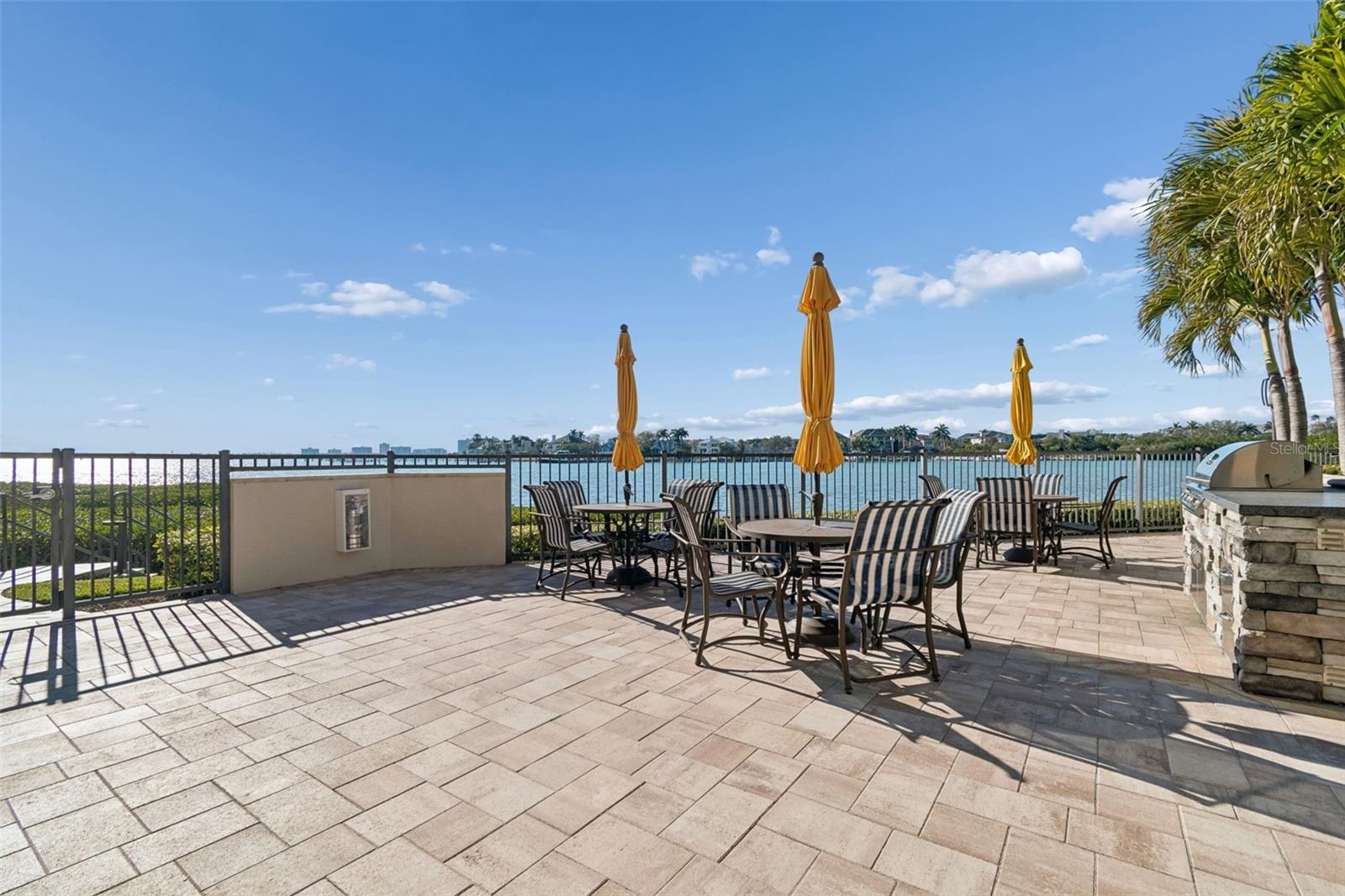 Image 36 of 43 For 4 Belleview Boulevard 701