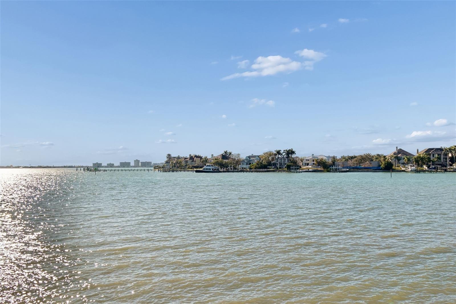 Image 39 of 43 For 4 Belleview Boulevard 701