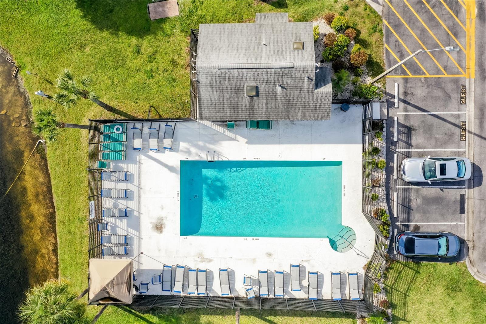 Listing photo id 64 for 12568 Castle Hill Drive