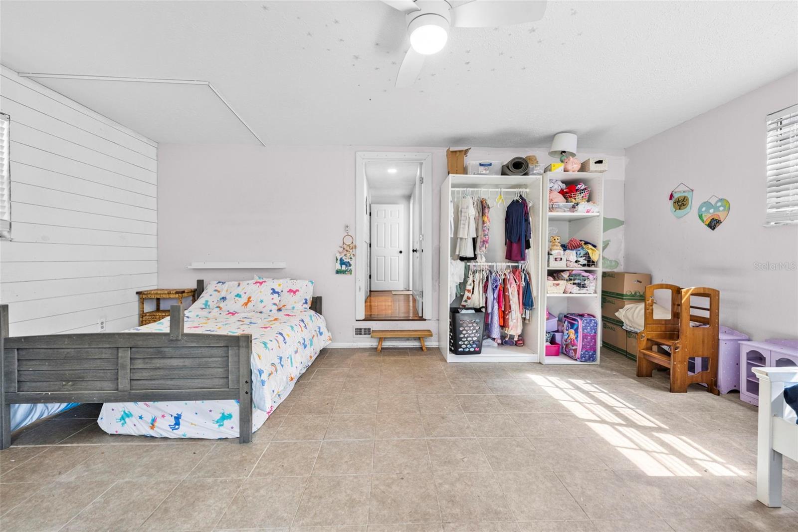 Listing photo id 41 for 14352 Ponce De Leon Boulevard