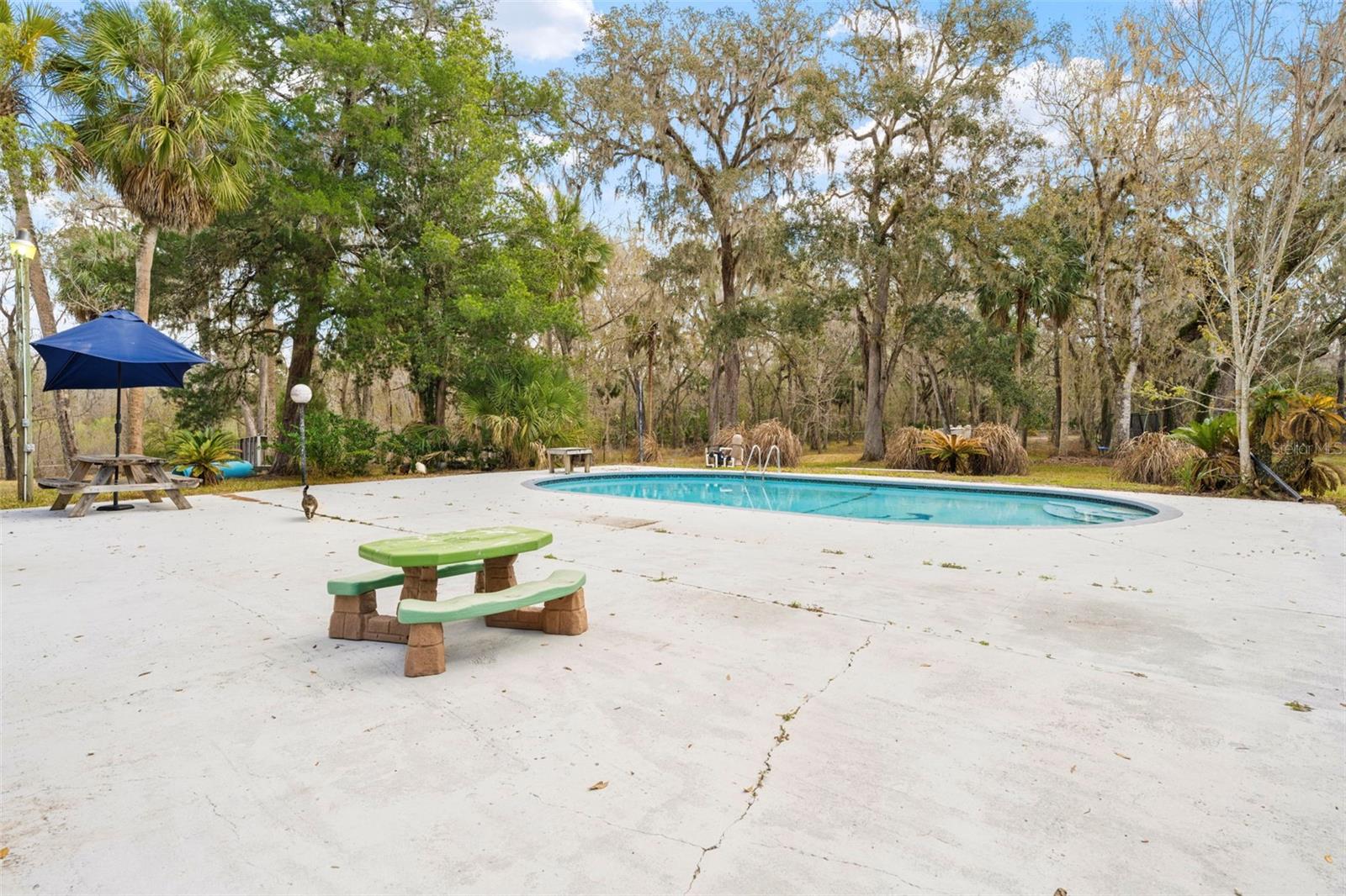 Listing photo id 42 for 14352 Ponce De Leon Boulevard