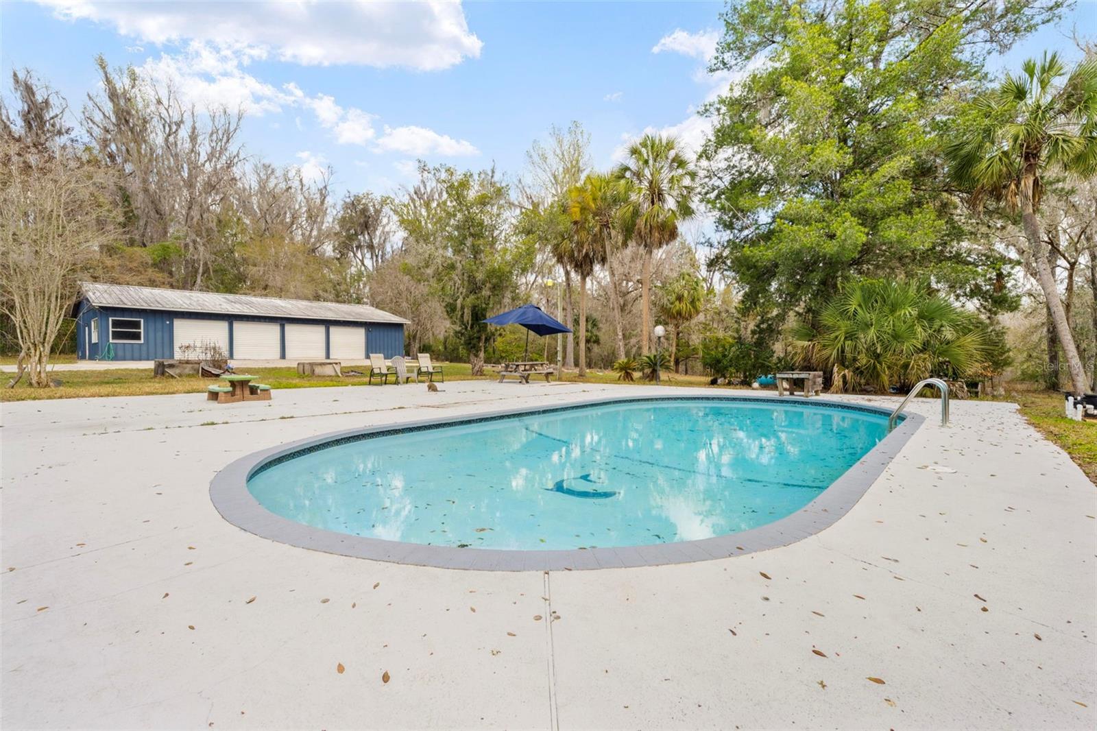 Listing photo id 44 for 14352 Ponce De Leon Boulevard