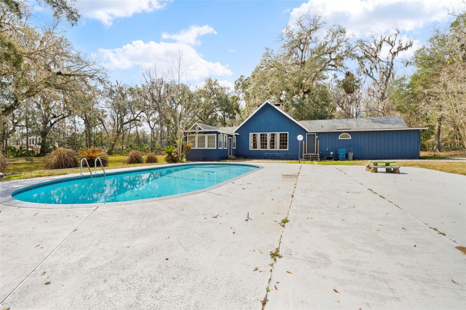 Listing photo id 48 for 14352 Ponce De Leon Boulevard