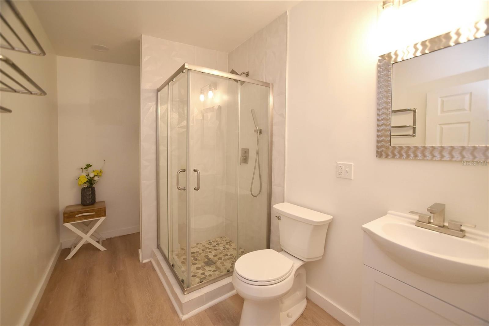 Image 20 of 47 For 8042 36th Avenue N