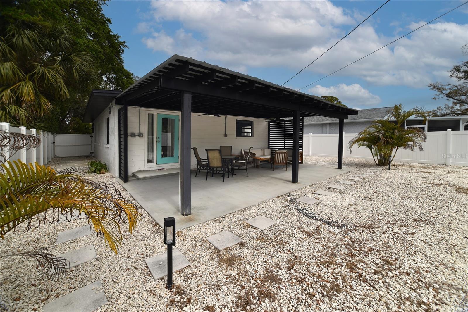 Image 29 of 47 For 8042 36th Avenue N