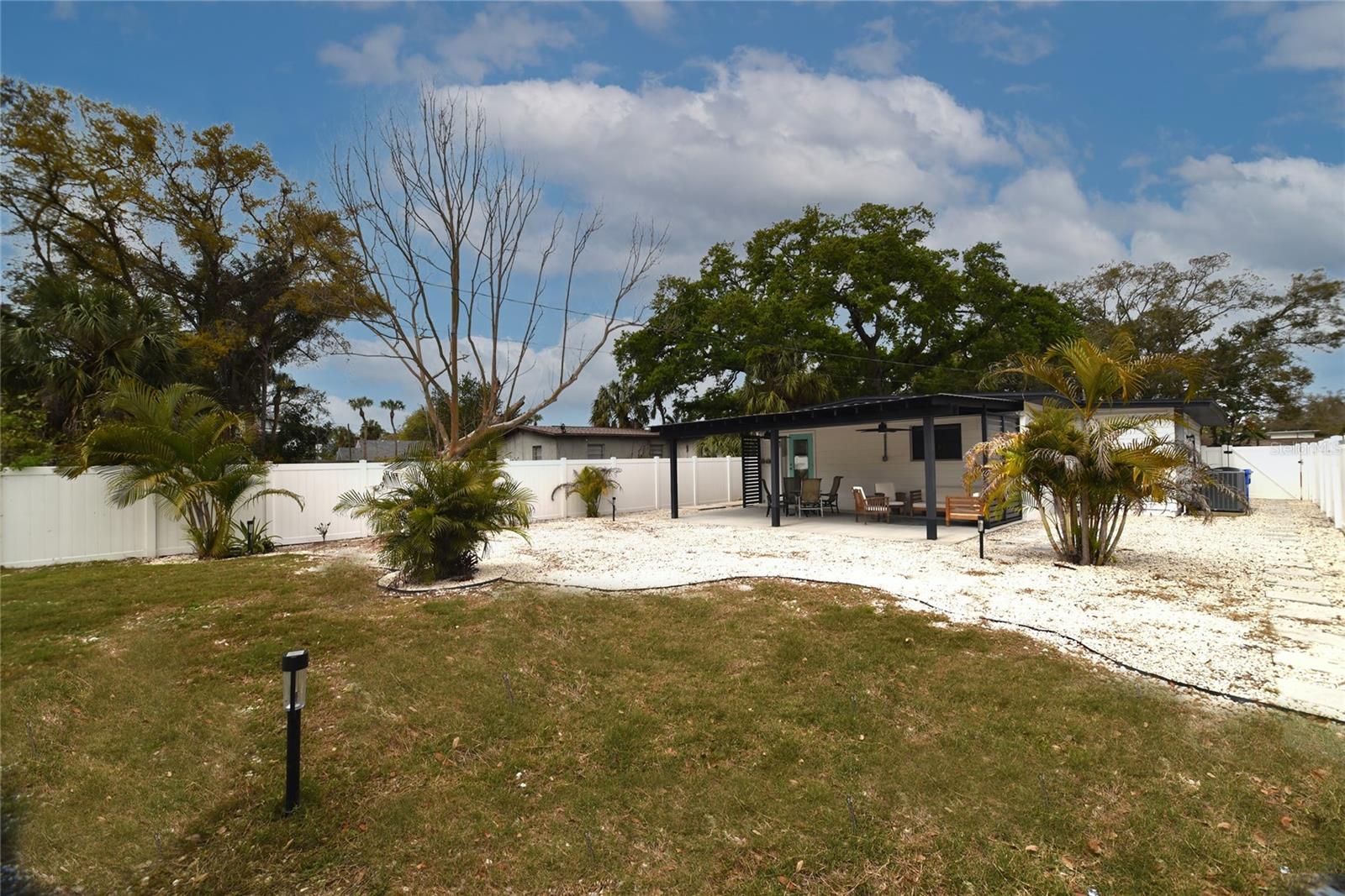 Image 34 of 47 For 8042 36th Avenue N