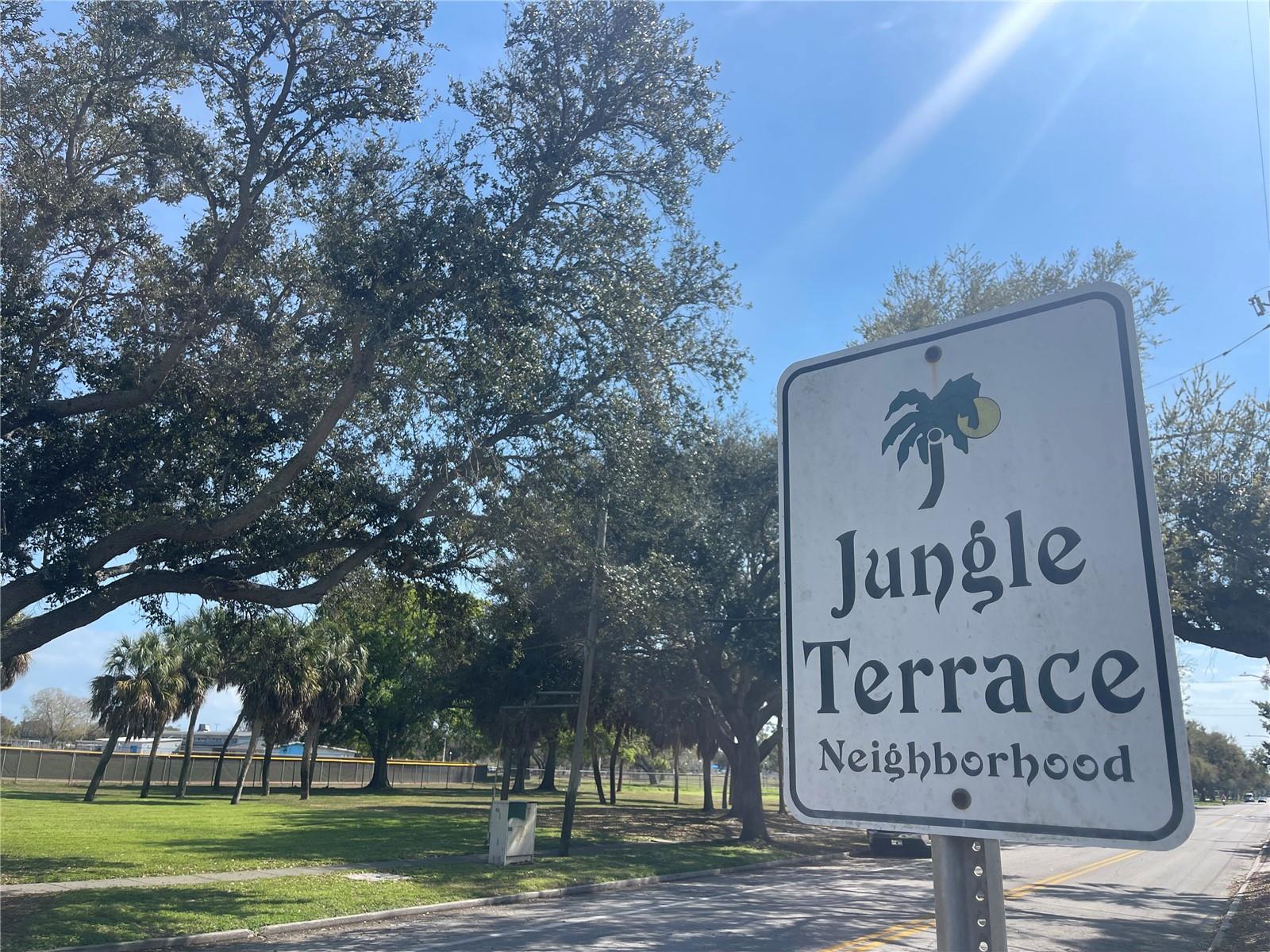 Image 36 of 47 For 8042 36th Avenue N