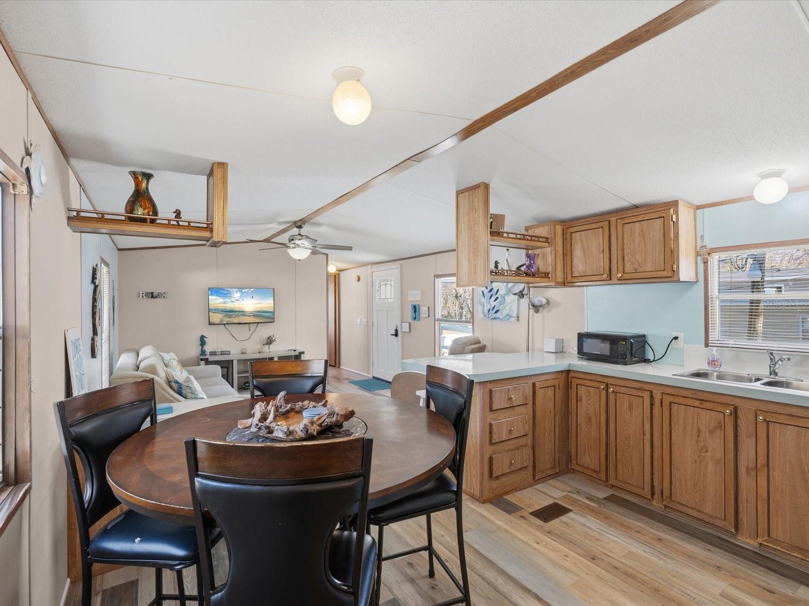 Image 15 of 75 For 6419 Richard Drive