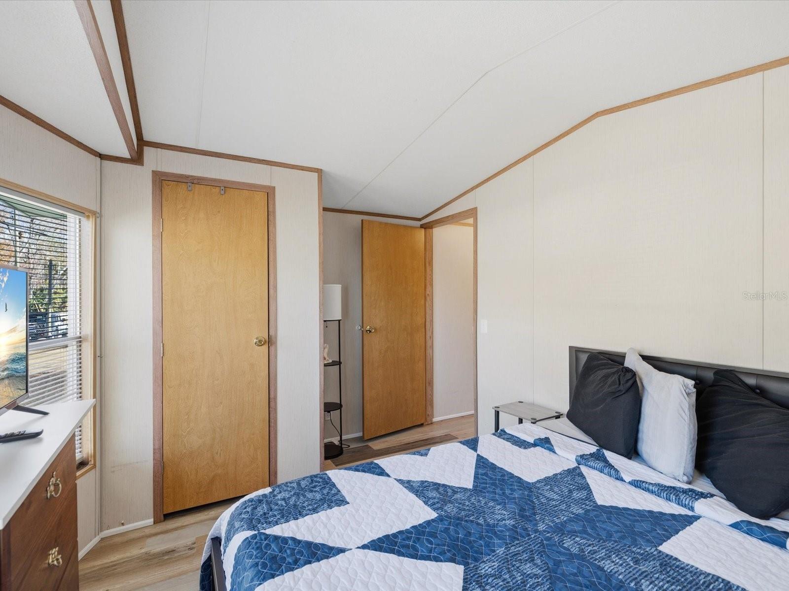 Image 25 of 75 For 6419 Richard Drive