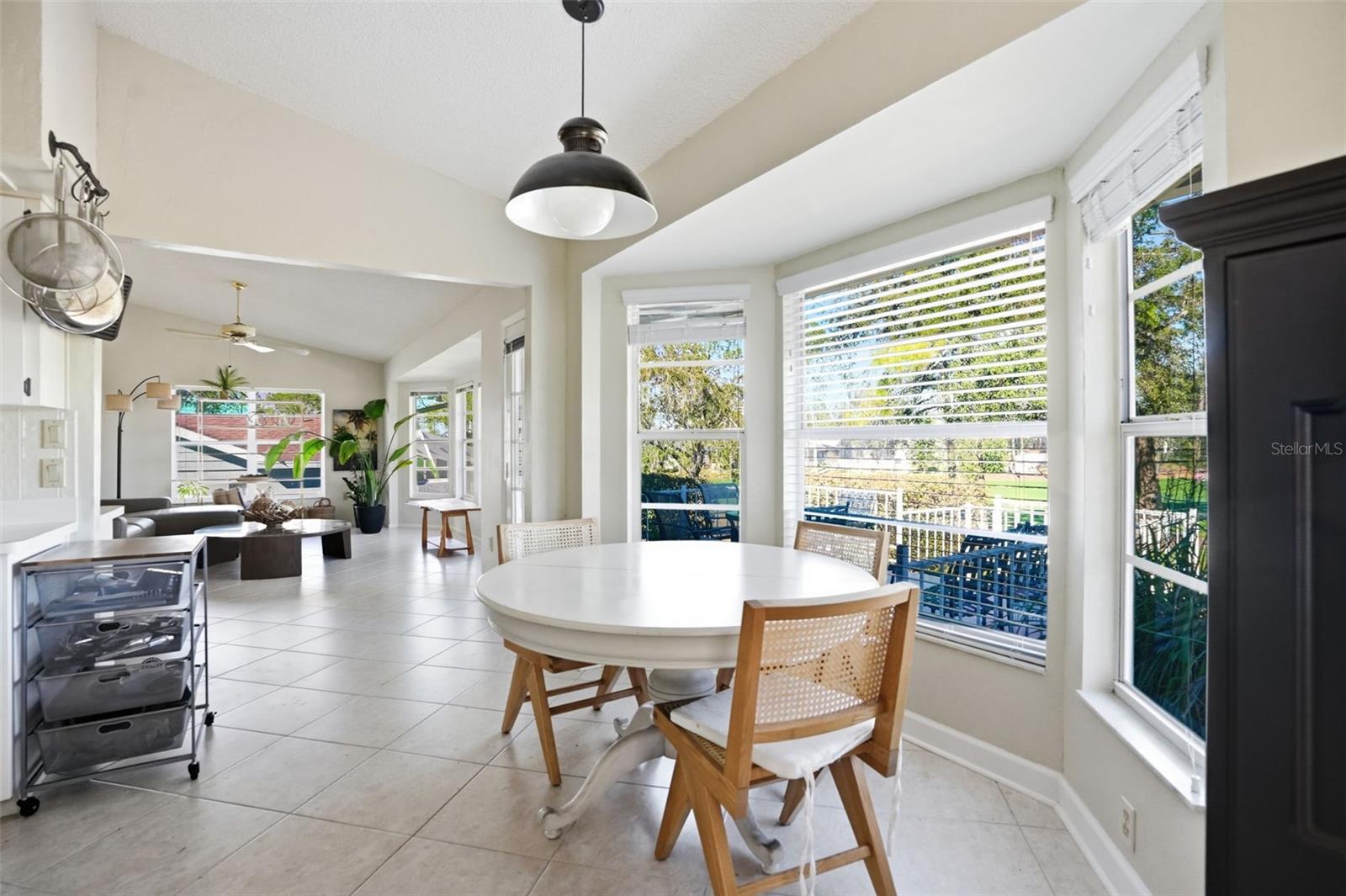 Image 12 of 48 For 2362 Morning Glory Trail