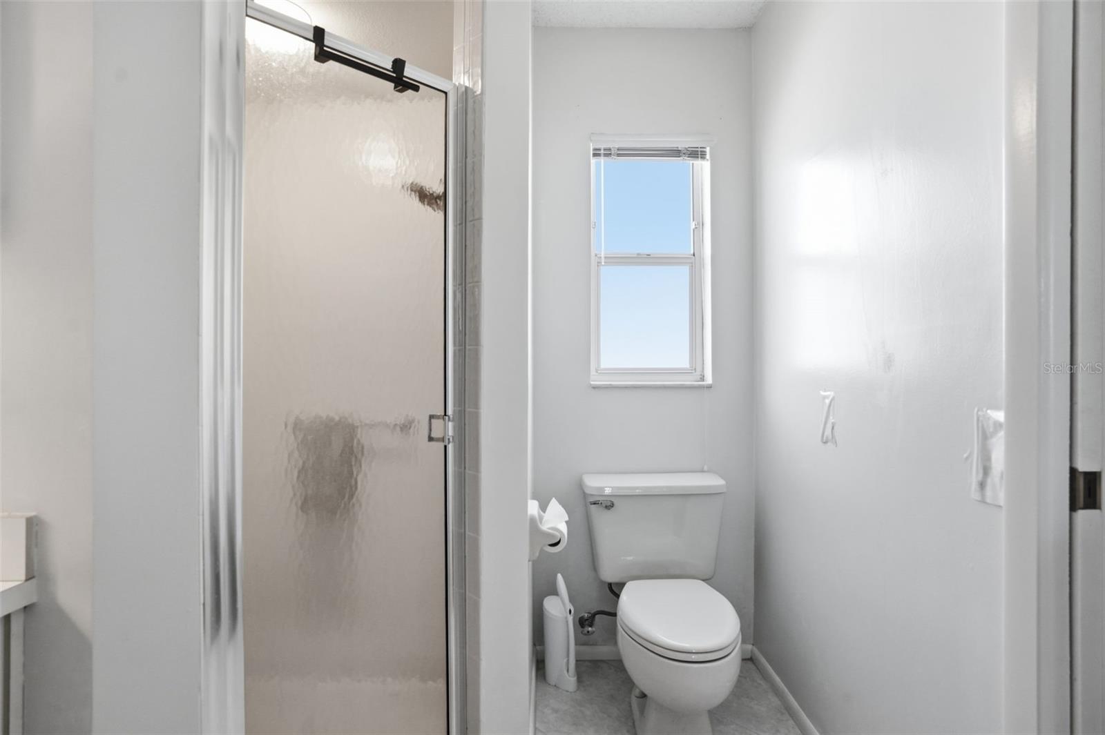 Image 22 of 48 For 2362 Morning Glory Trail