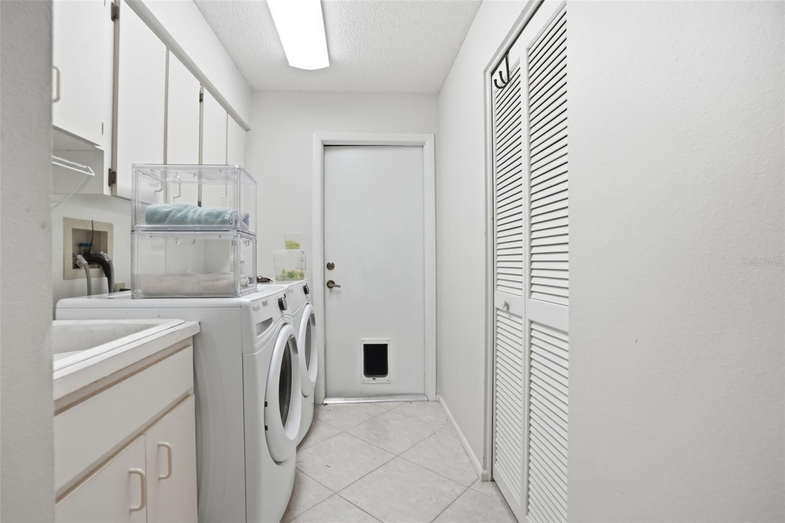 Image 28 of 48 For 2362 Morning Glory Trail