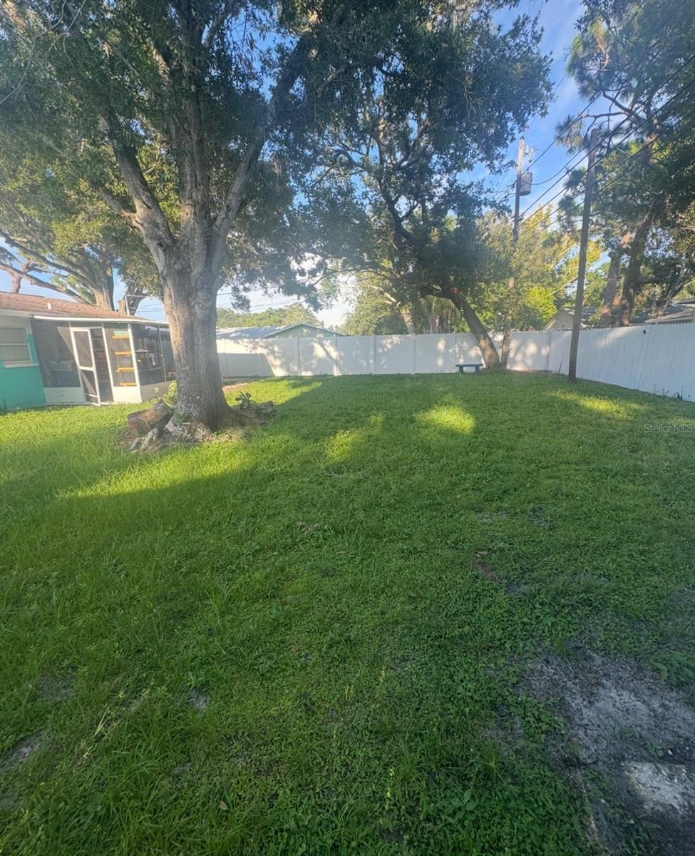 Image 13 of 13 For 3004 Oaklawn Avenue B