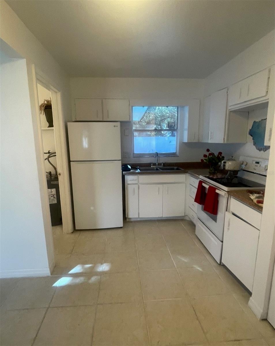 Image 7 of 13 For 3004 Oaklawn Avenue B