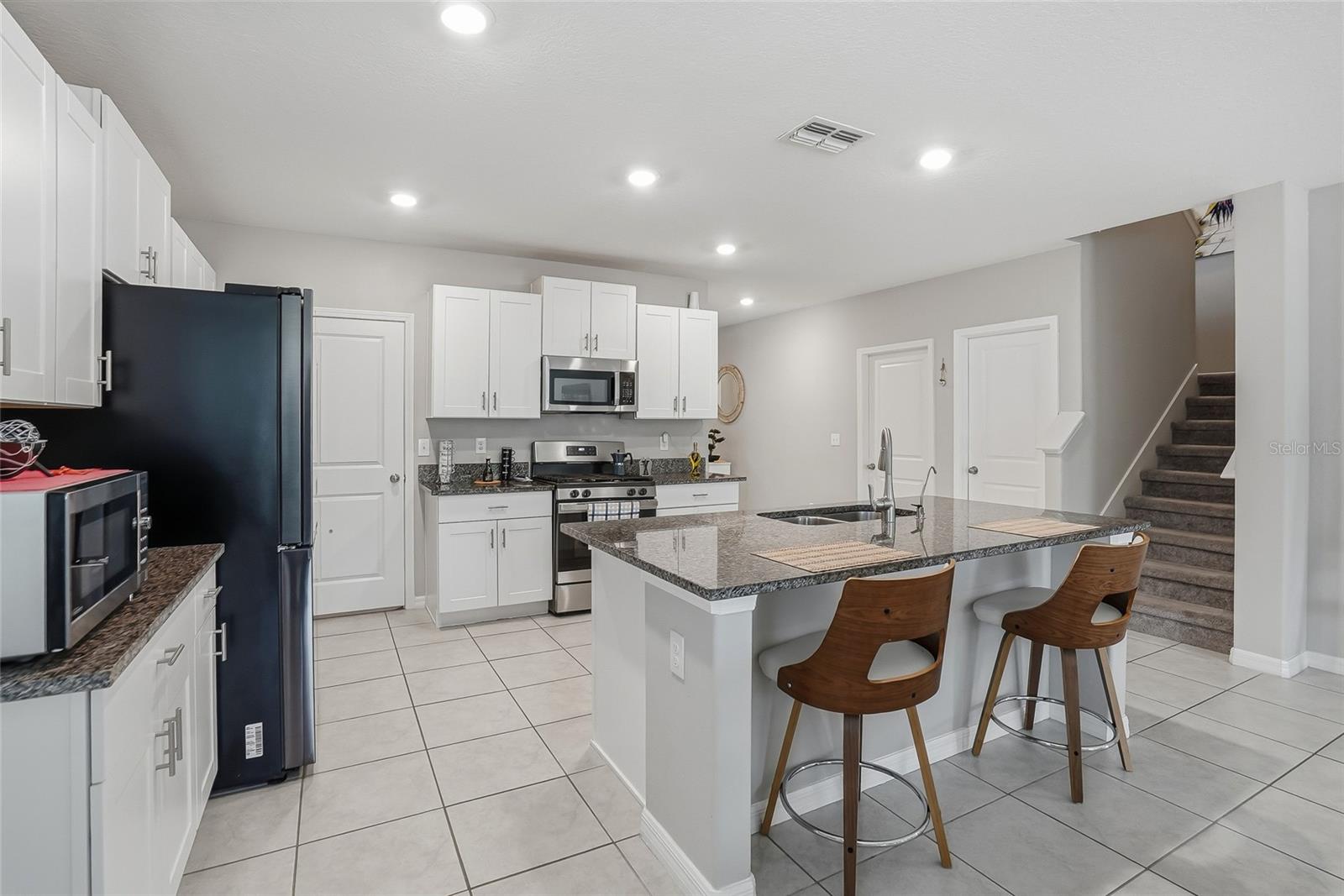 Image 18 of 46 For 5431 Amaryllis Garden Street