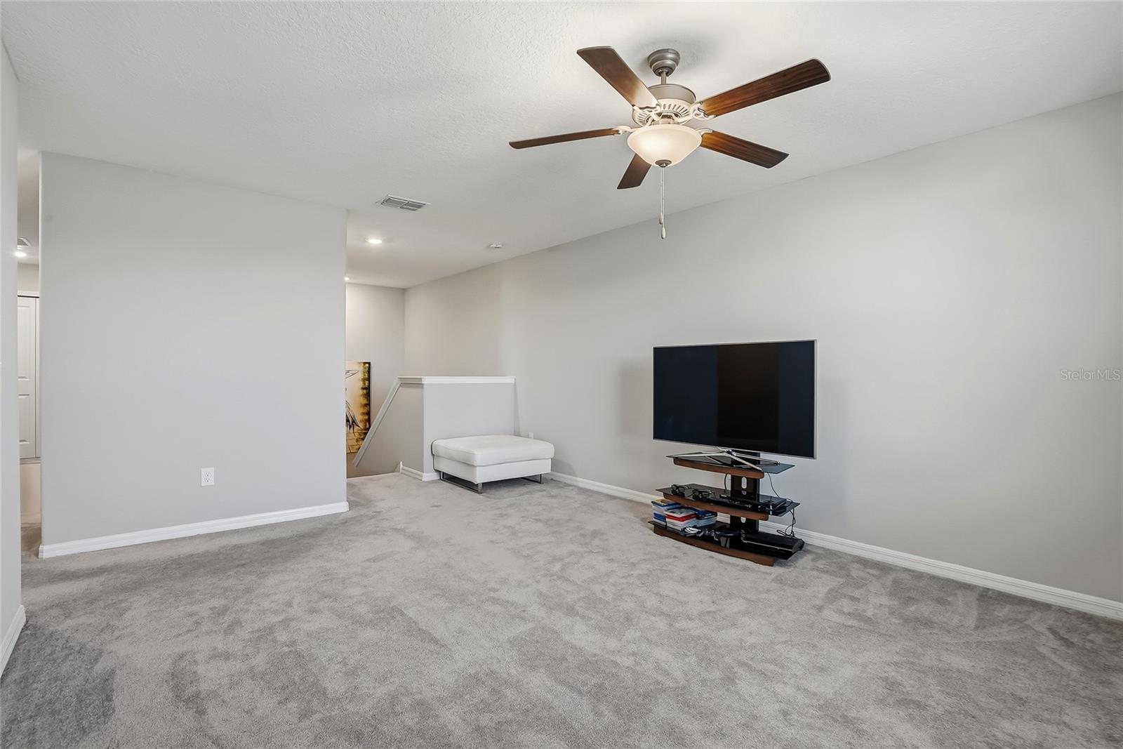 Image 26 of 46 For 5431 Amaryllis Garden Street