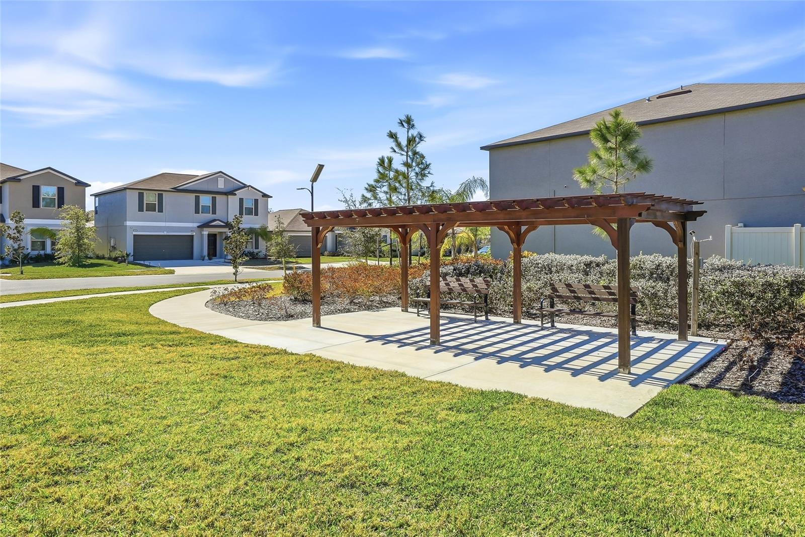 Image 40 of 46 For 5431 Amaryllis Garden Street