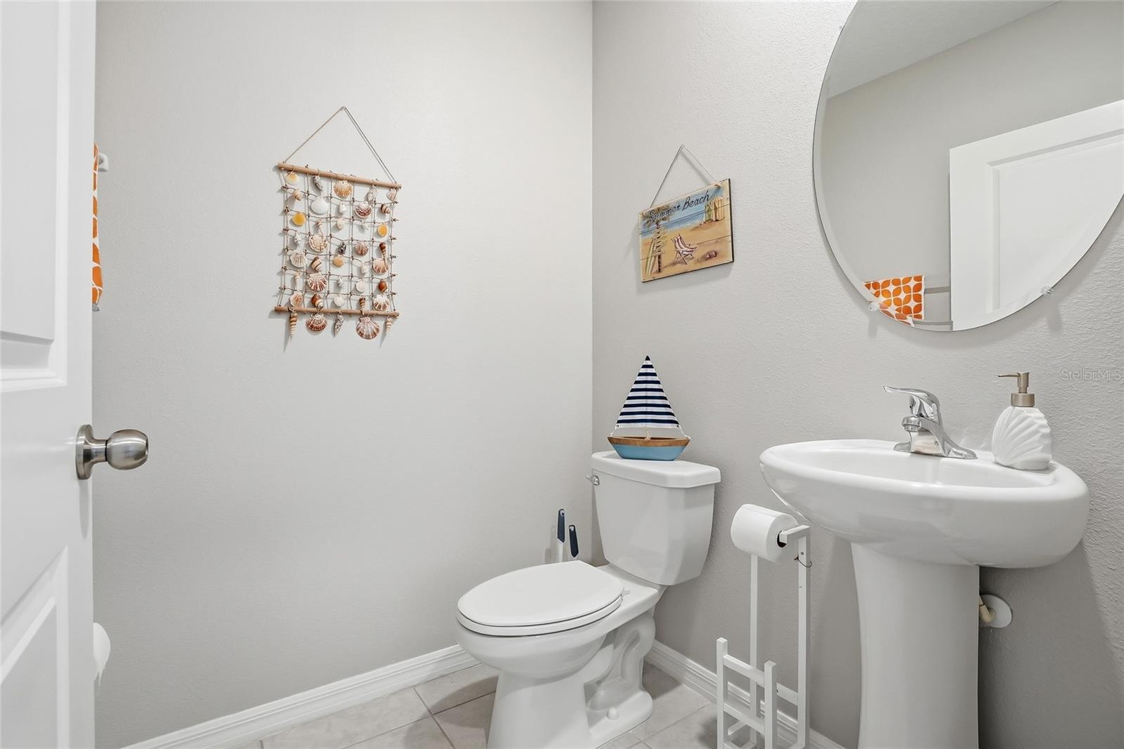 Image 5 of 46 For 5431 Amaryllis Garden Street