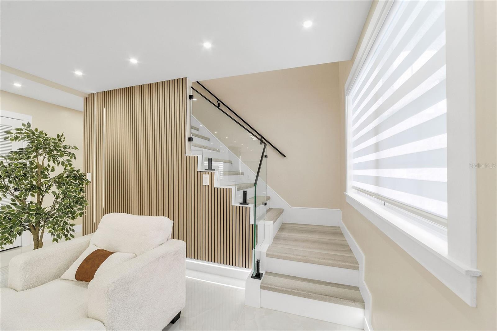 Image 37 of 96 For 4518 Idlewild Avenue