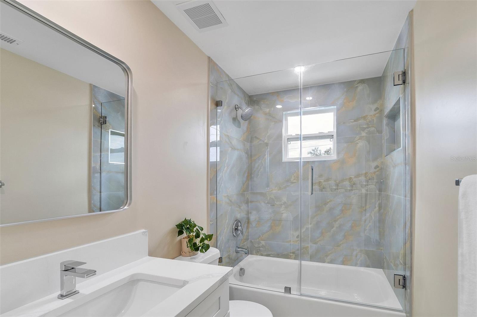 Image 47 of 96 For 4518 Idlewild Avenue