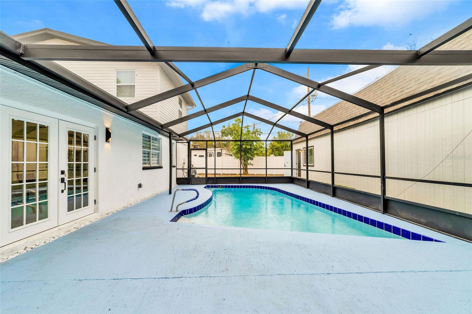 Image 51 of 96 For 4518 Idlewild Avenue