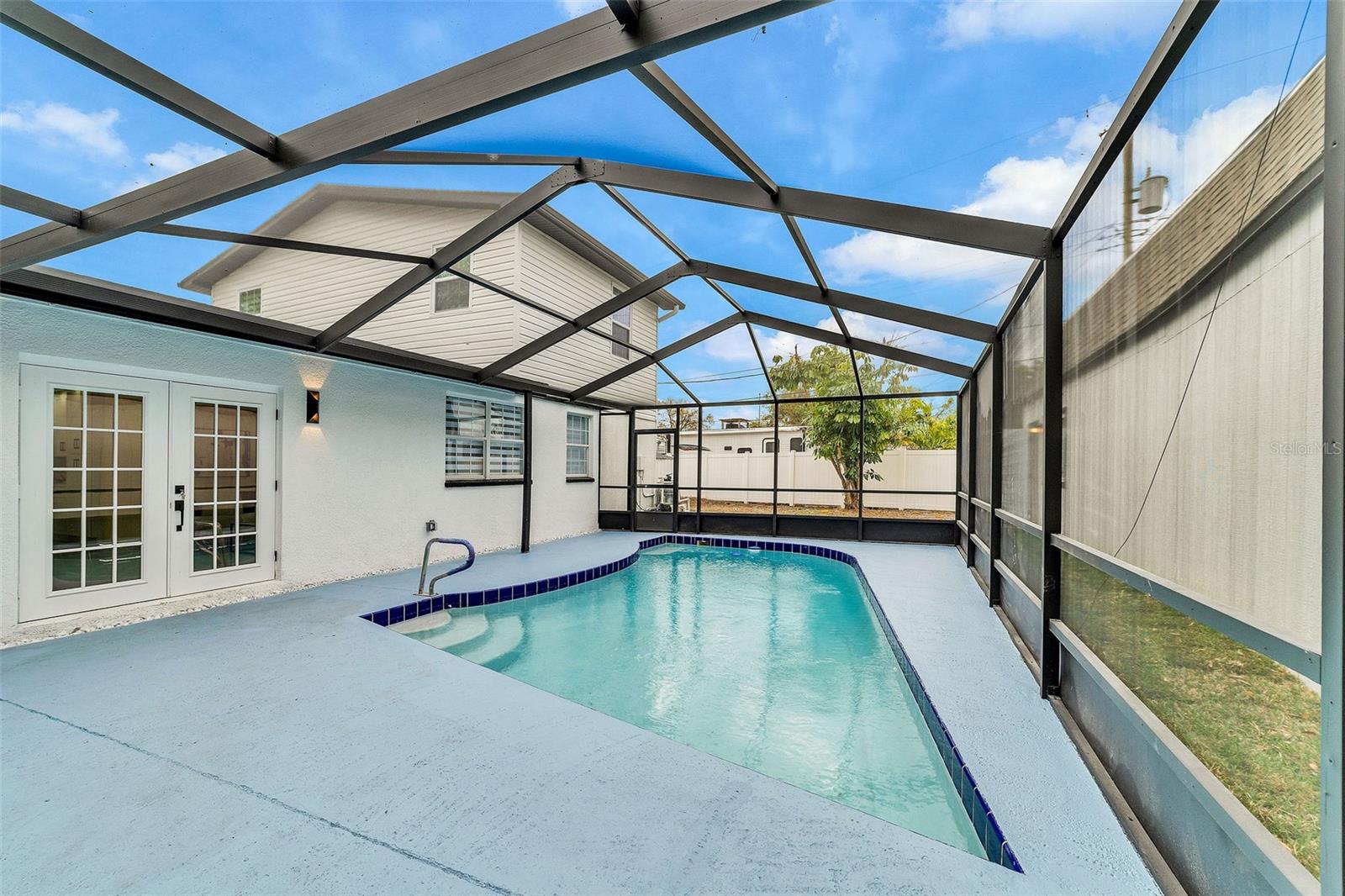 Image 52 of 96 For 4518 Idlewild Avenue