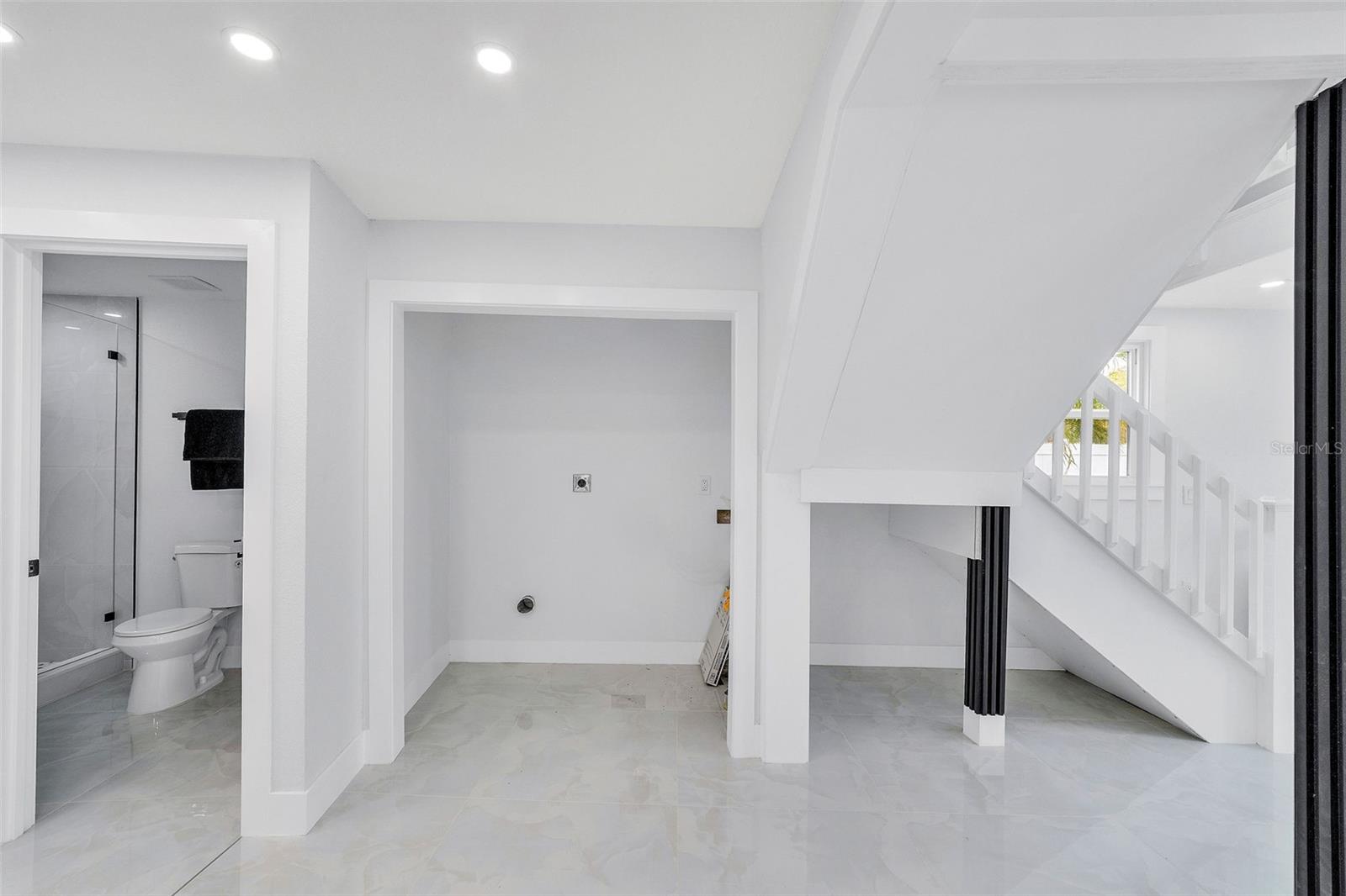 Image 61 of 96 For 4518 Idlewild Avenue