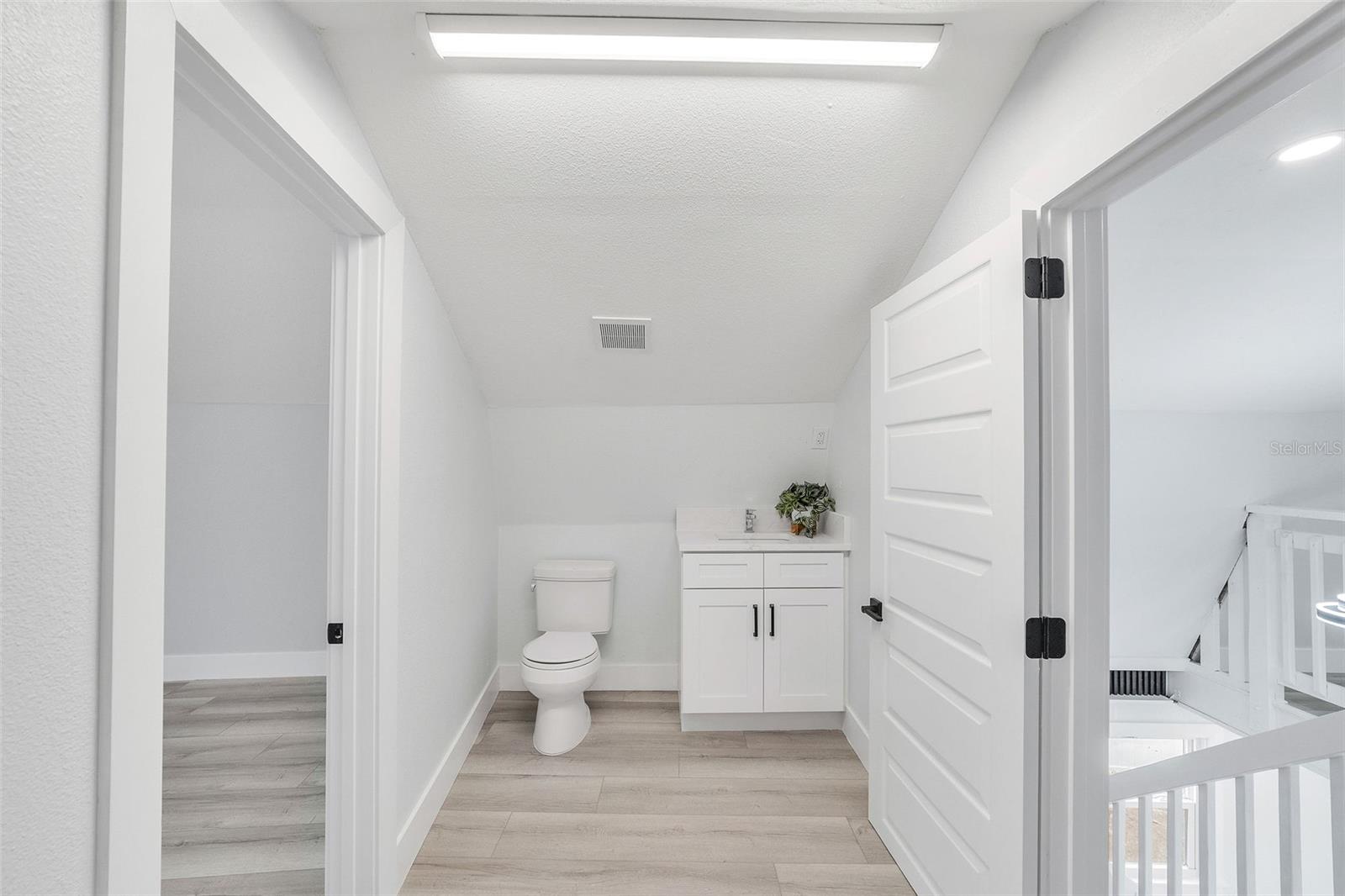 Image 74 of 96 For 4518 Idlewild Avenue