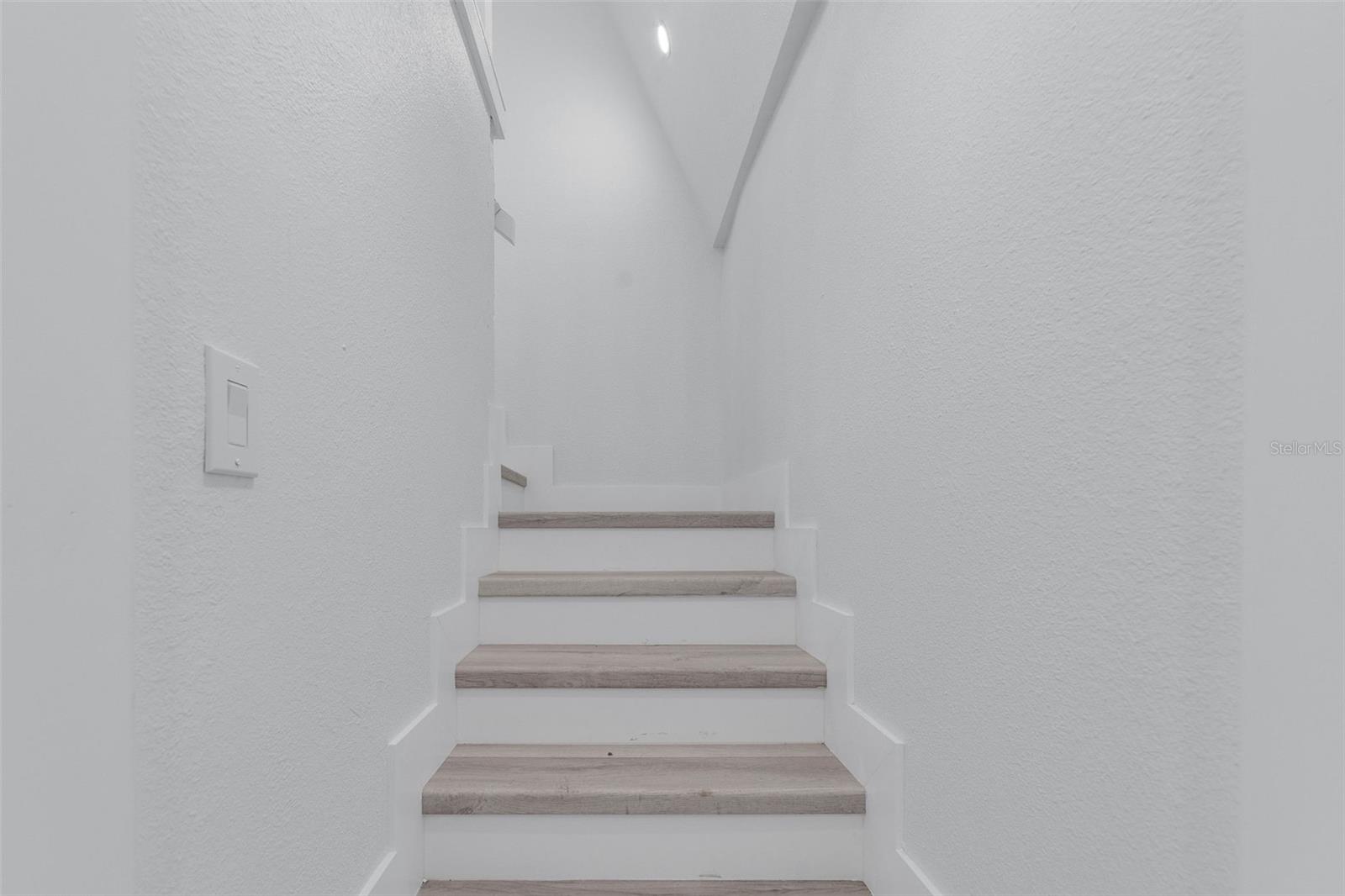 Image 79 of 96 For 4518 Idlewild Avenue