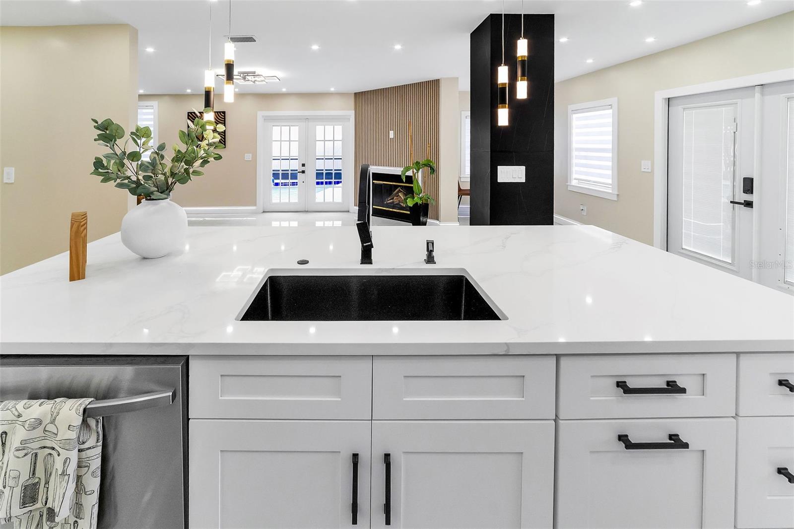 Image 88 of 96 For 4518 Idlewild Avenue