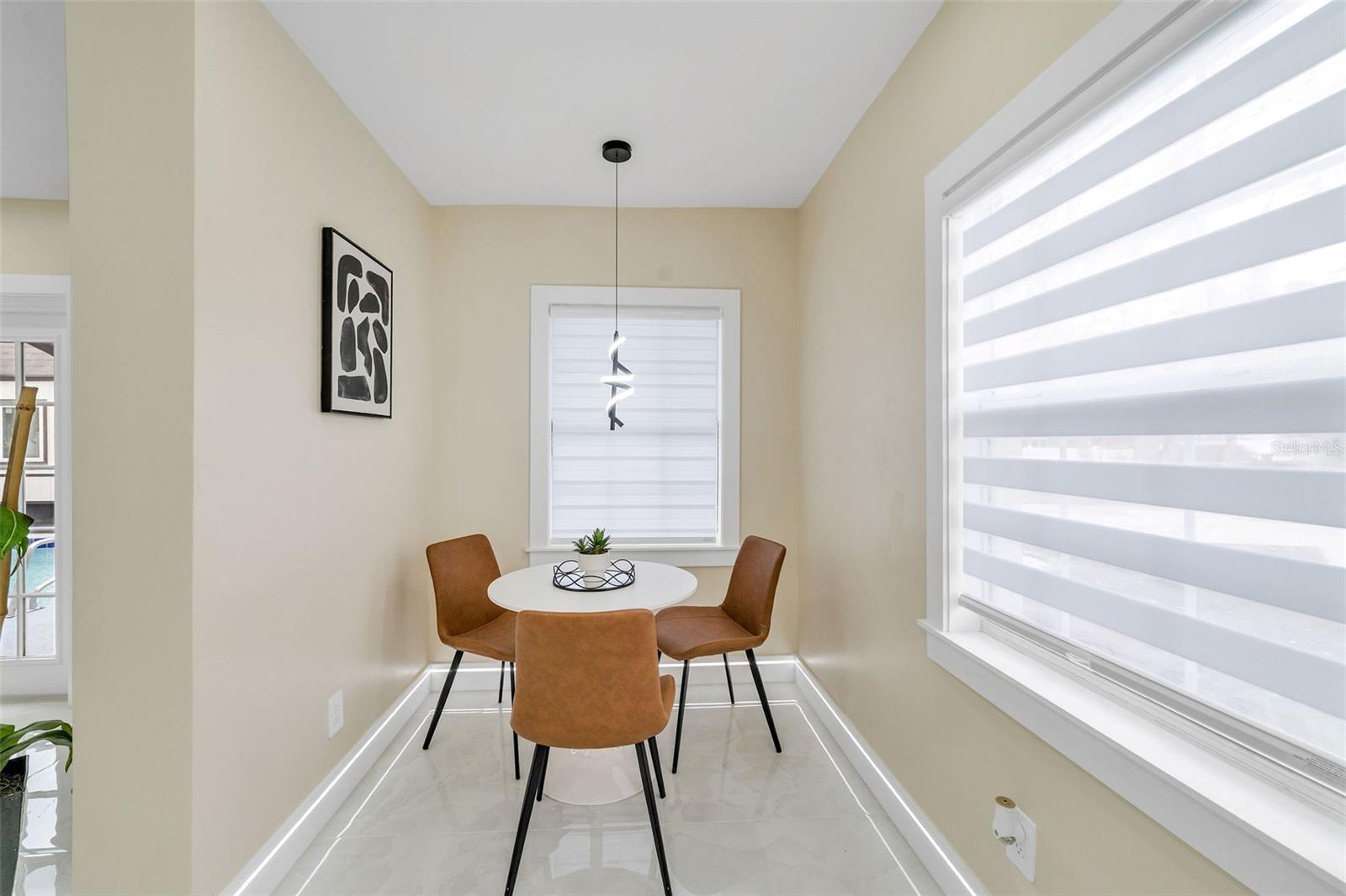 Image 9 of 96 For 4518 Idlewild Avenue